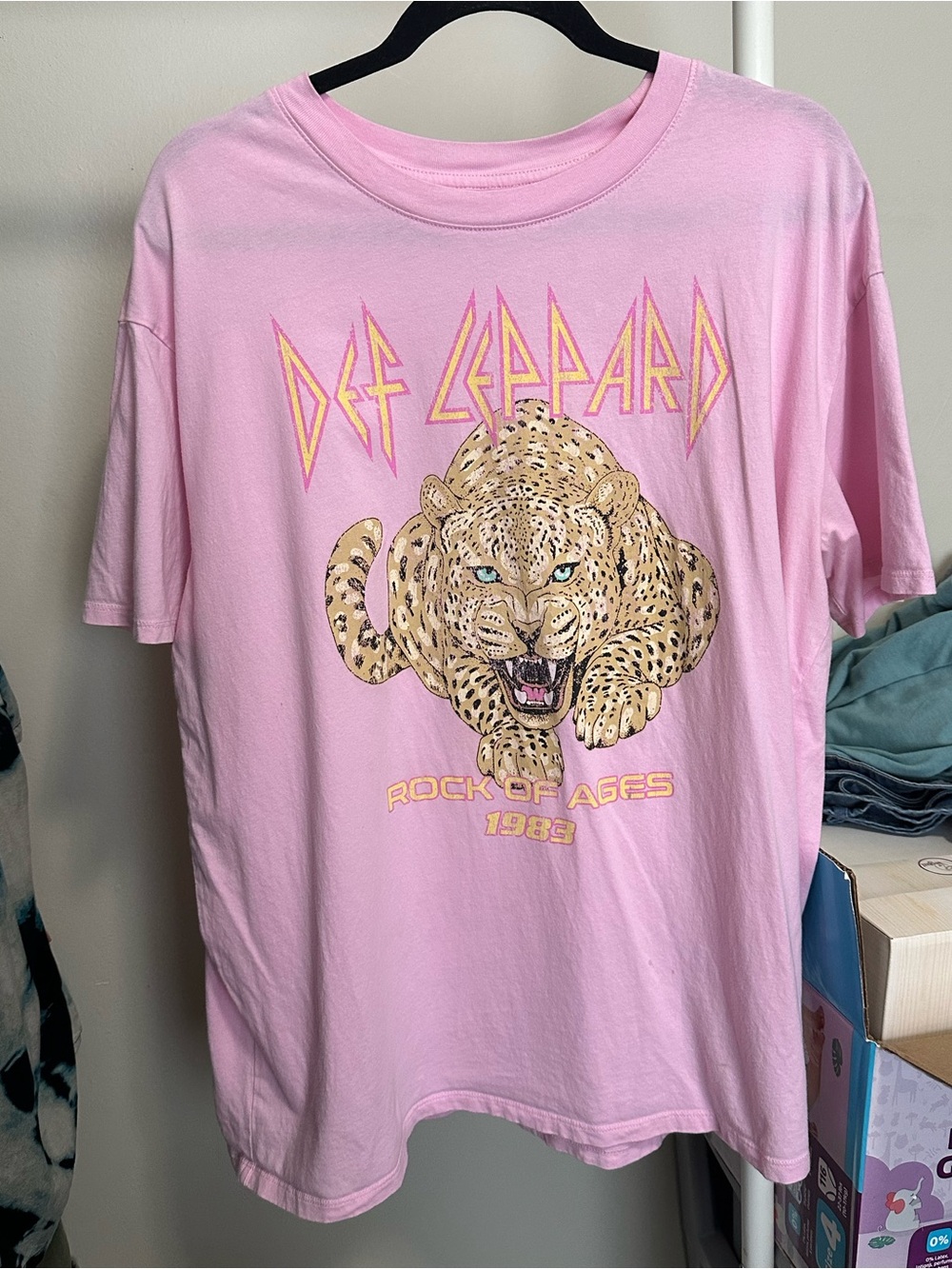 Pink Def Leppard Rock Of Ages 1989 Shortsleeve T Shirt size large